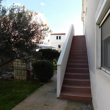 By The Sea - 22241 Rogoznica (Sibenik-Knin)