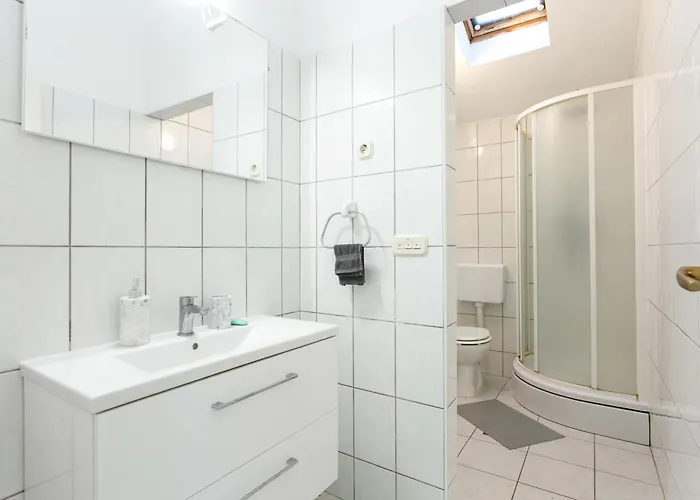 Apartman By The Sea - 22241