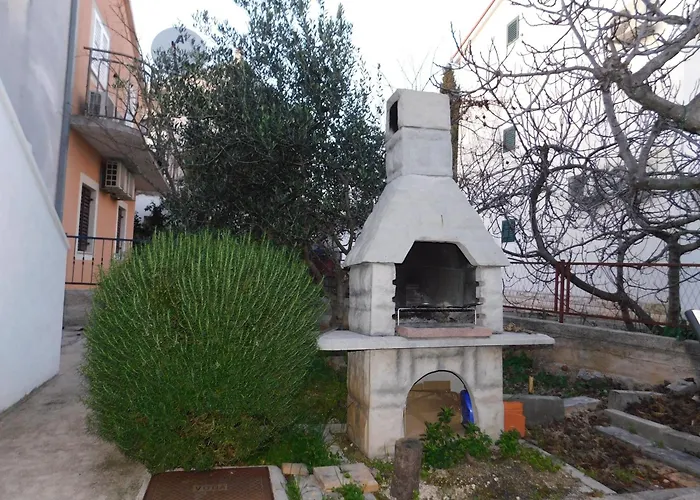 By The Sea - 22241 Rogoznica (Sibenik-Knin)